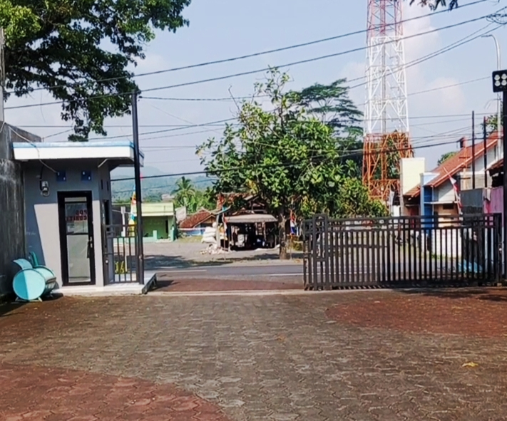 Video Infrastruktur : Jalan, Benteng, Gate dan lingkungan